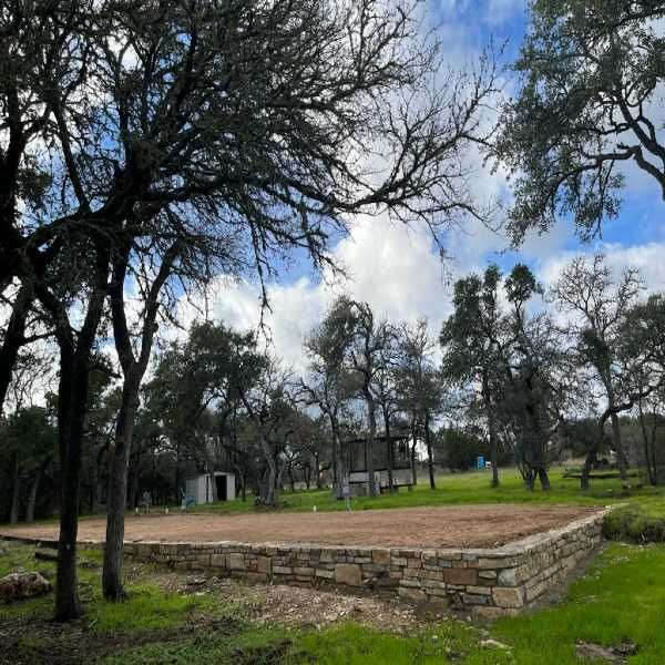 Texas Oak Grove on Lavender Sound — RV parking in San Marcos, Texas