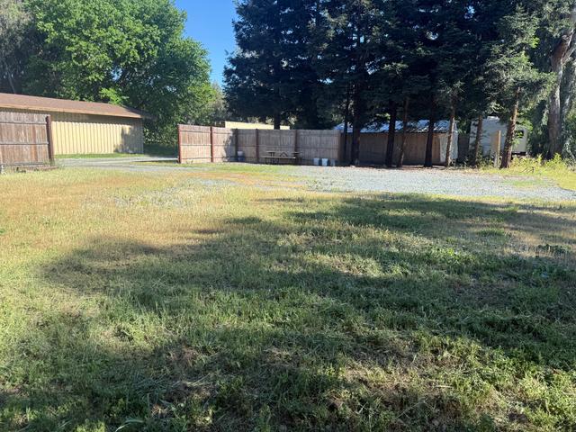 RV Spot on Private Horse Ranch with local river access — RV parking in Thornton, California